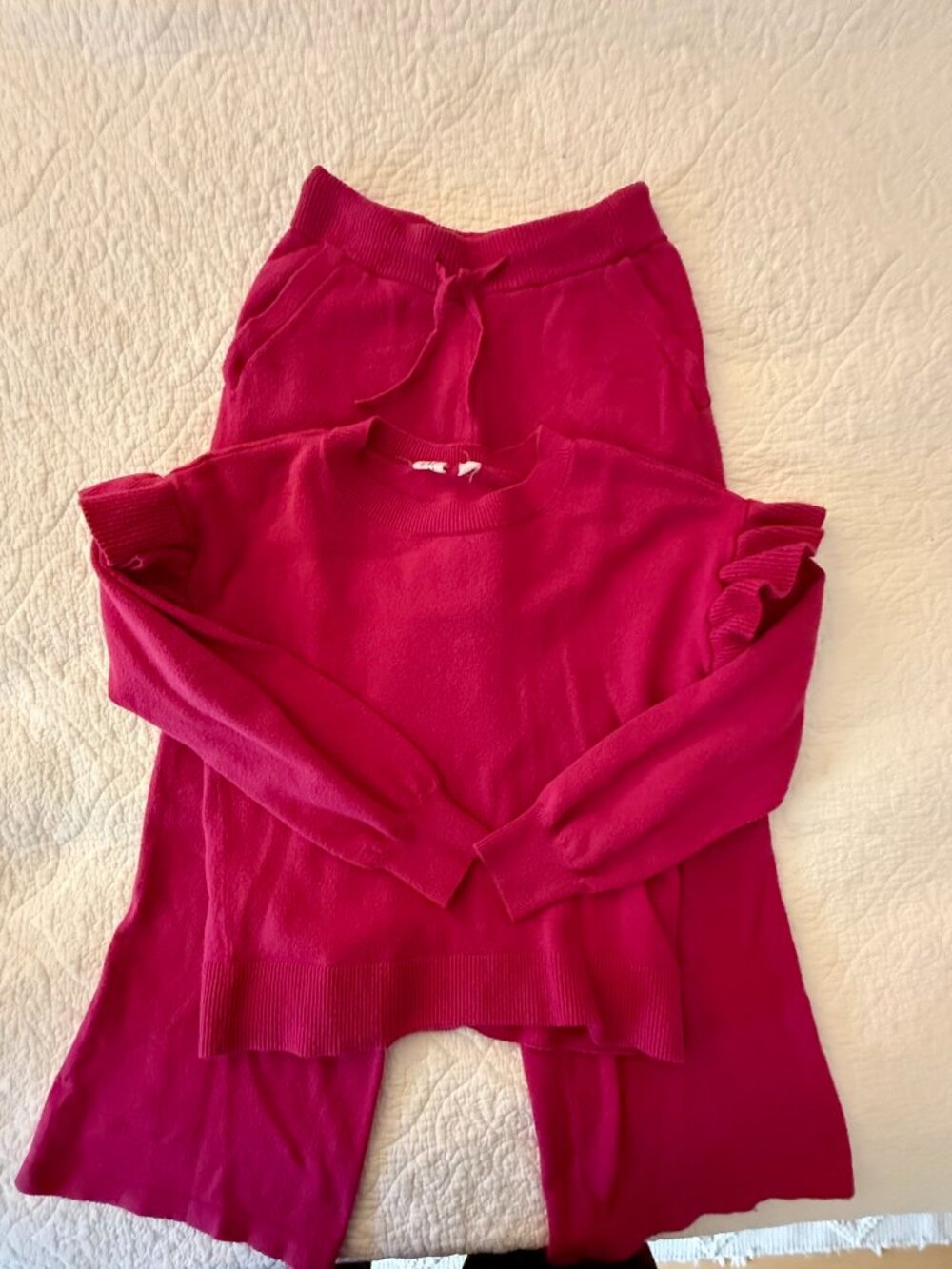 Gap Kids girl pink pant and sweater set size M pant and L sweater